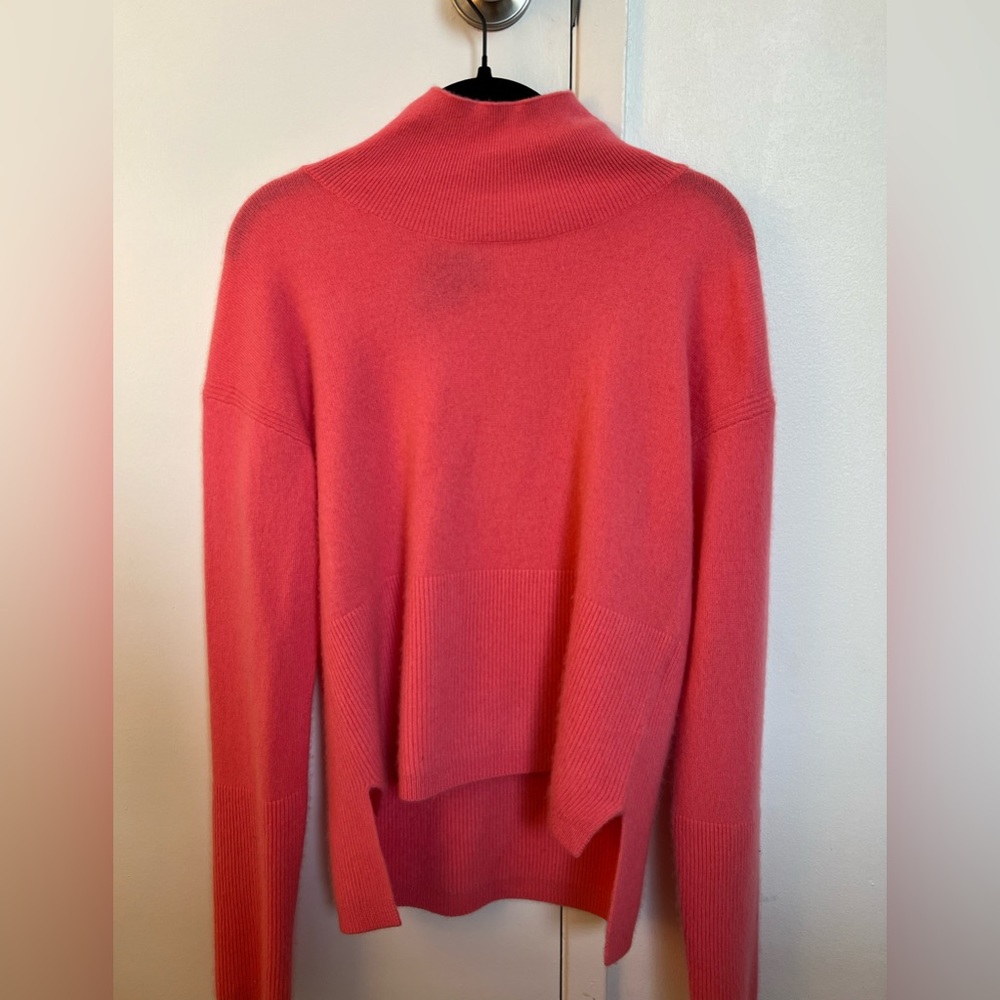 BRAND NEW NEVER WORN NAADAM 100% Cashmere pink sweater size S